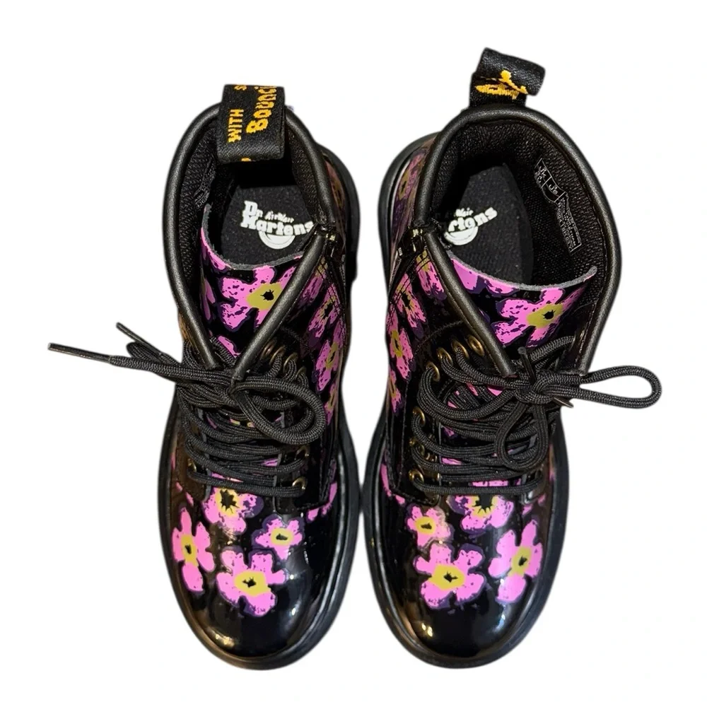 Dr. Martens Pansey Fayre 1460 Combat Boot Junior Size 3